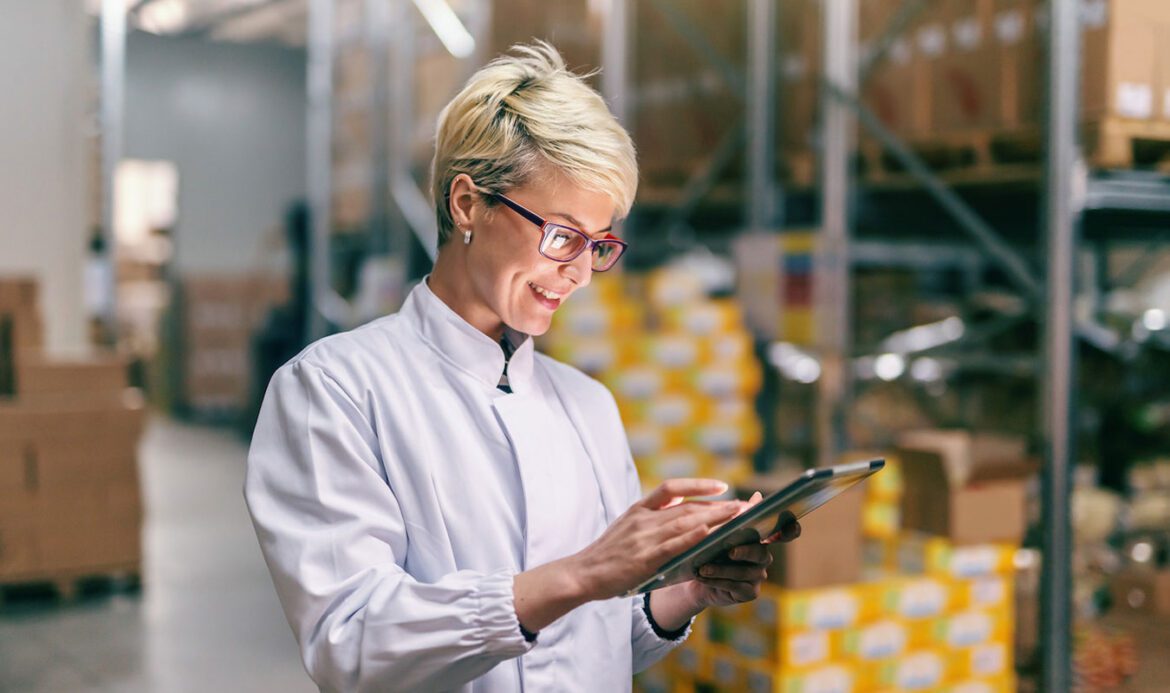 Nos encargamos de todo lo necesario para tramitar tus envíos empresariales